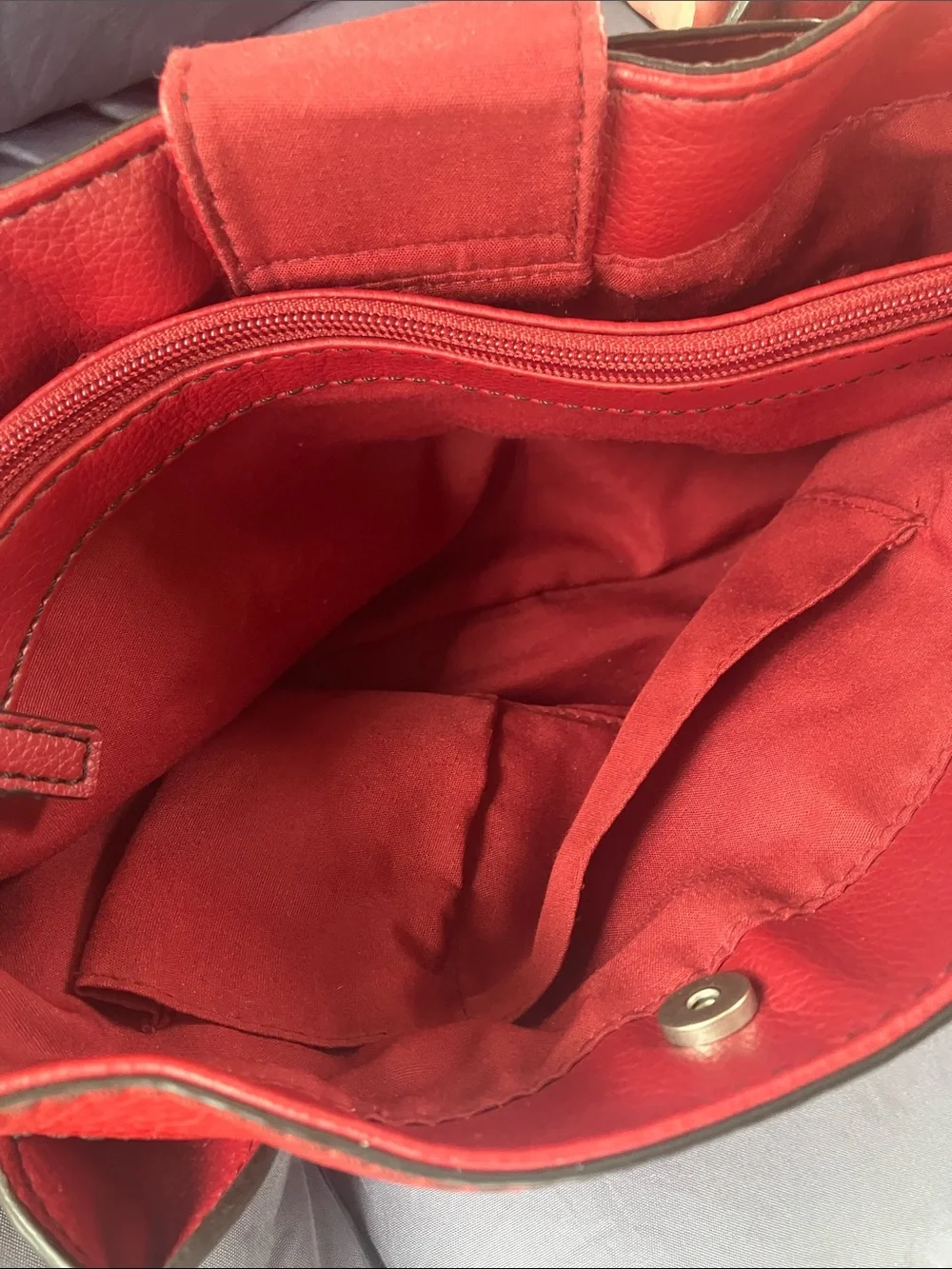 St John’s Bay Red Leather Tote Handbag - Stylish Everyday Shoulder Bag